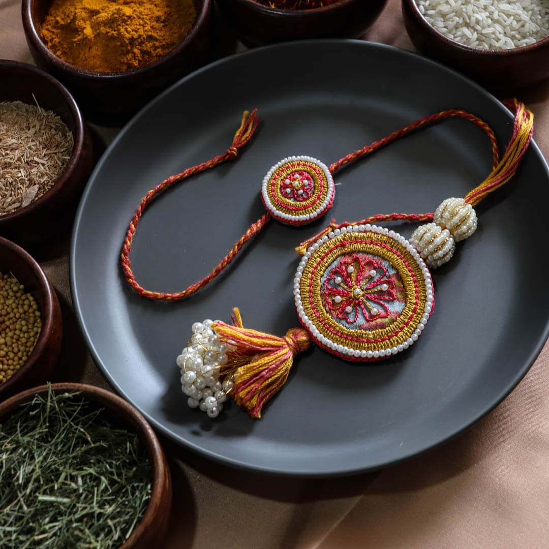 Vedic Rakhi Pairs - VRC029