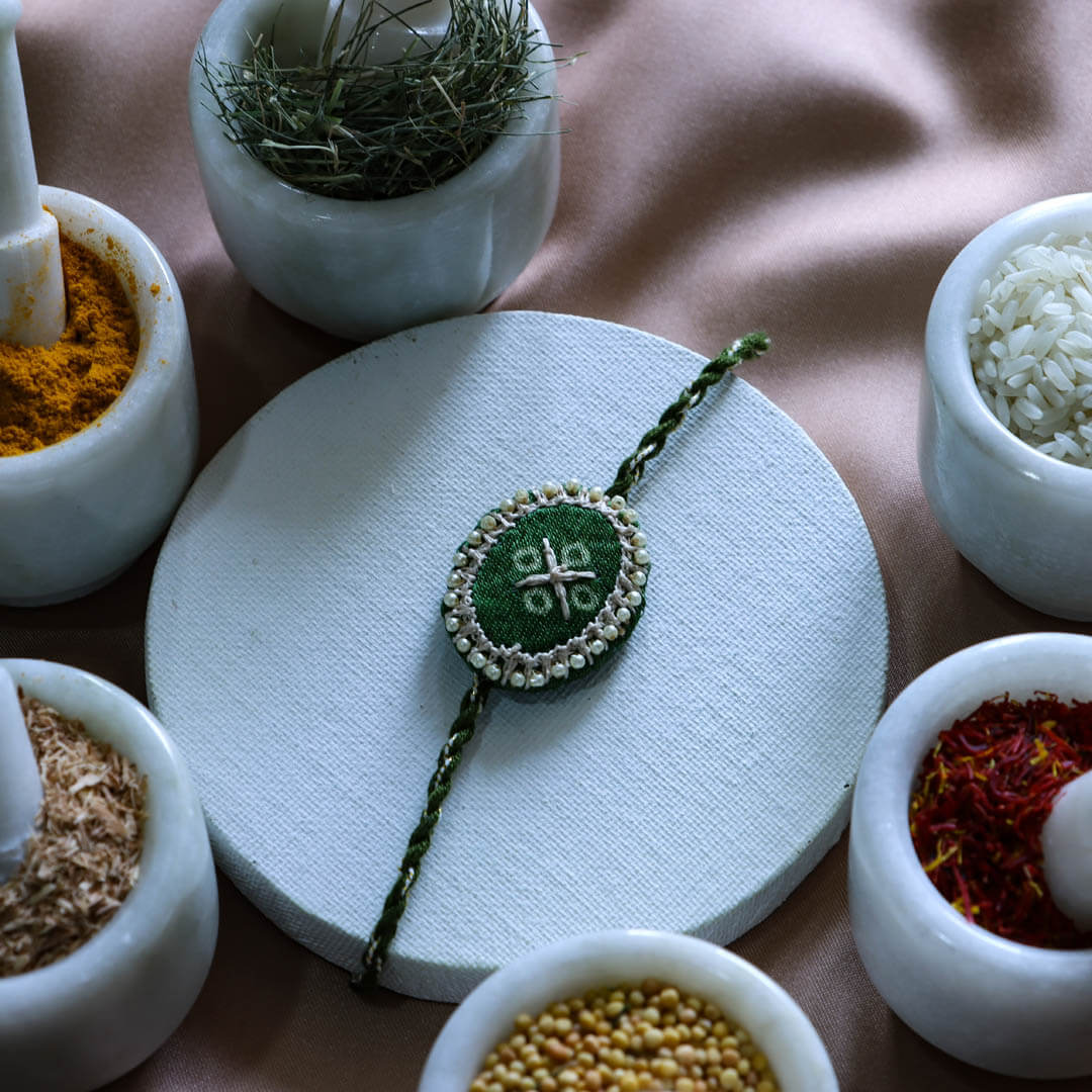 Vedic Bhai Rakhi - VRCB040