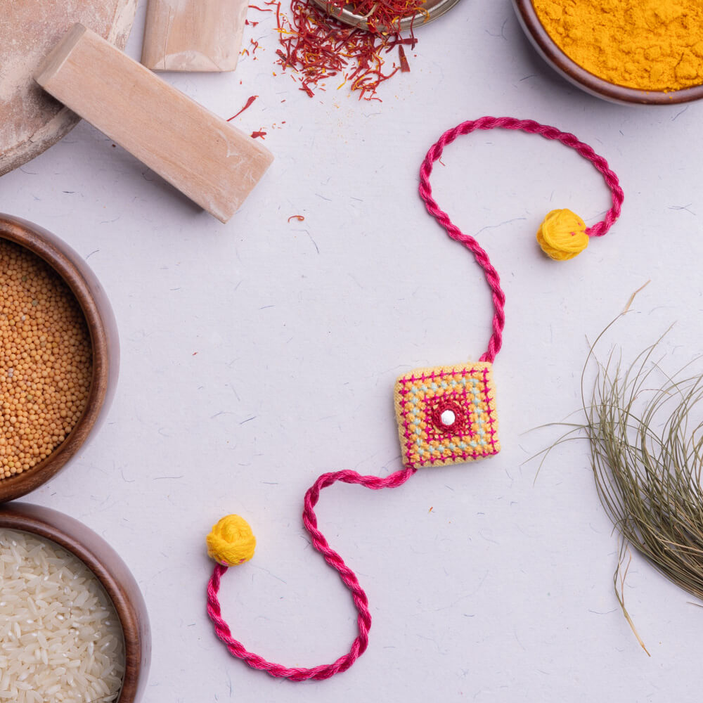Vedic Bhai Rakhi – VRCB076