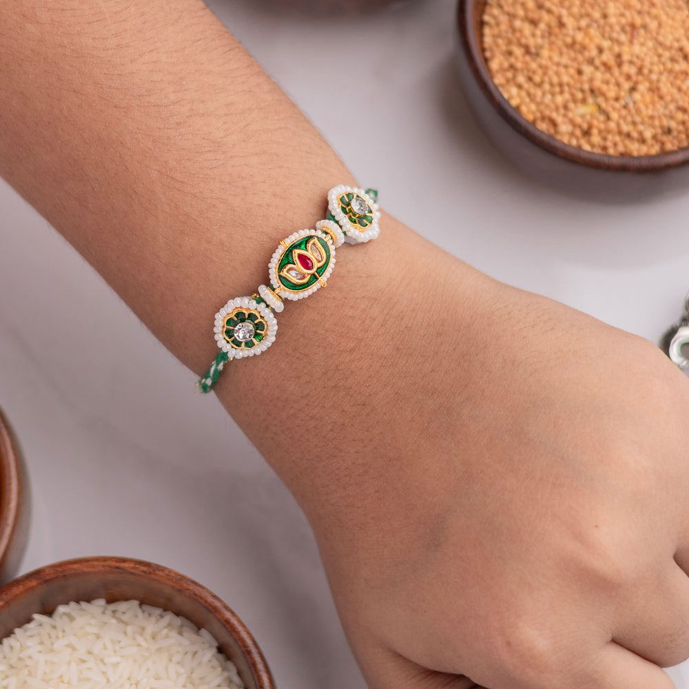 Vedic Bhai Rakhi – VRCB098