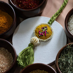 Vedic Bhabhi/Sister Rakhi - VRCL026