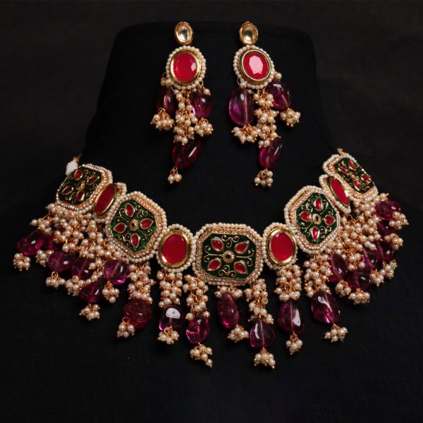 Kundan & Meenakari Sets