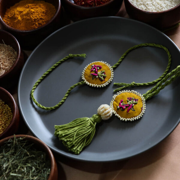 Vedic Rakhi Pairs - VRC026