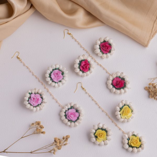 Mogra & Rose Floral Earrings & Tikka Set - FFC014