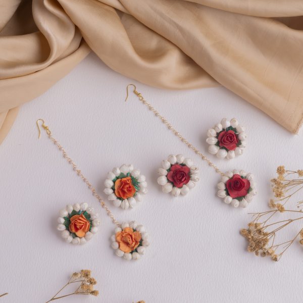 Mogra & Rose Floral Earrings & Tikka Set - FFC014 - Image 2