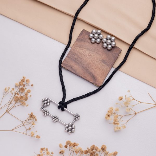 Antique Jewellery Necklace and Earrings - JJCN235